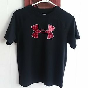 Under Armour t-shirt
